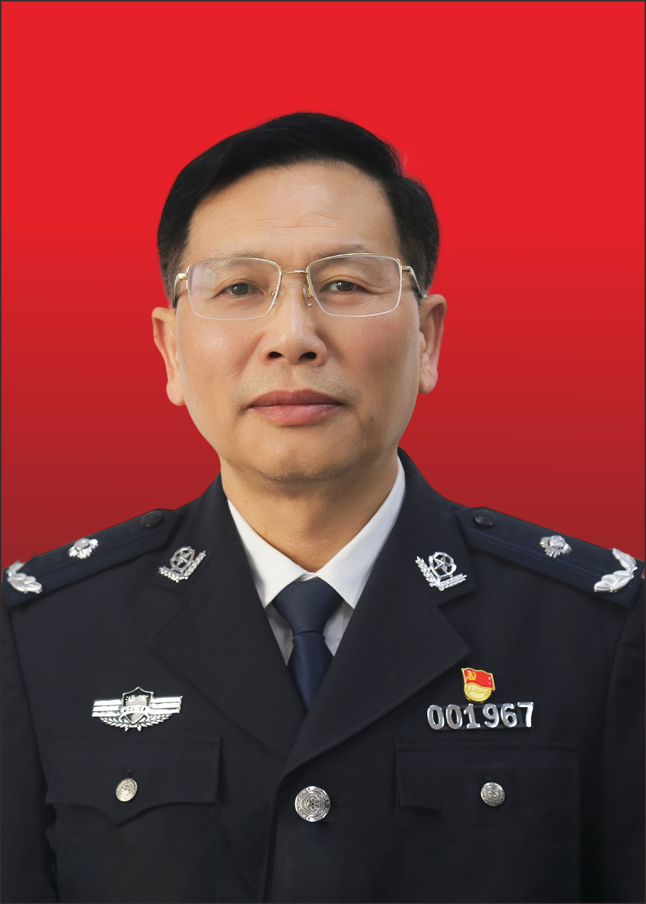 何晋军1.png