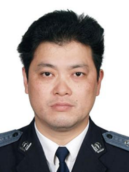 岳光辉.png