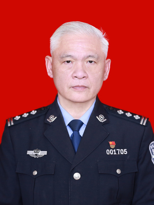 杨卫平.jpg