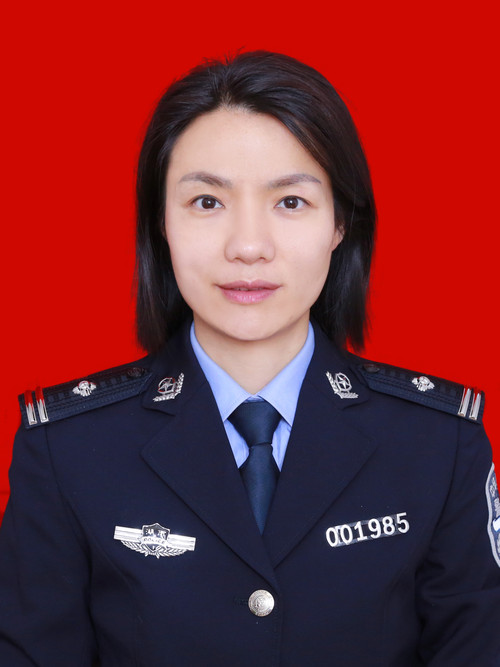 黄明高.jpg