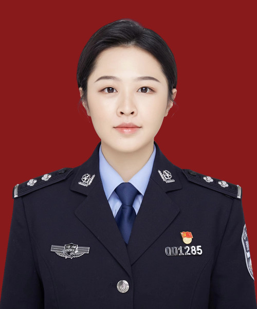 肖嘉.jpg